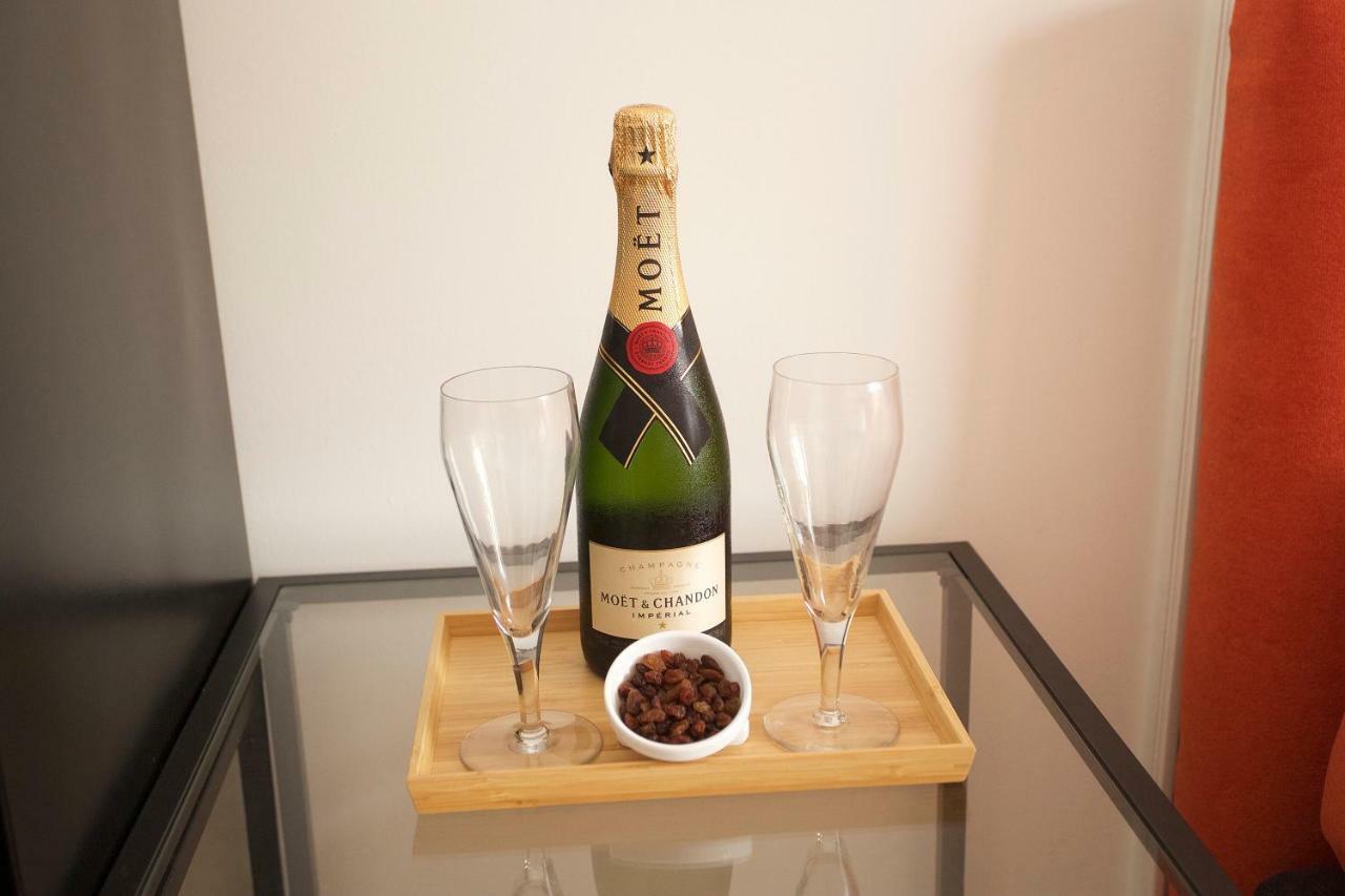 Home Sweet Lisbon Suites Екстер'єр фото