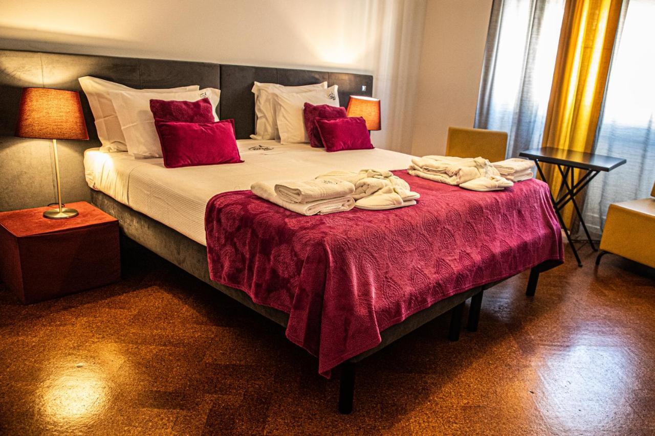 Home Sweet Lisbon Suites Екстер'єр фото